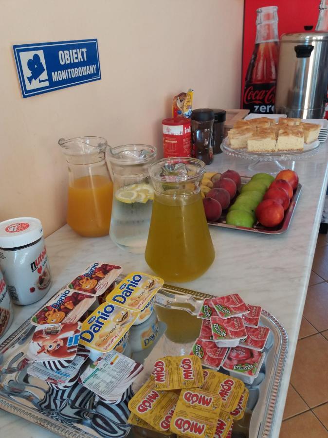 Dom Wczasowy Alka Dziwnow Bagian luar foto